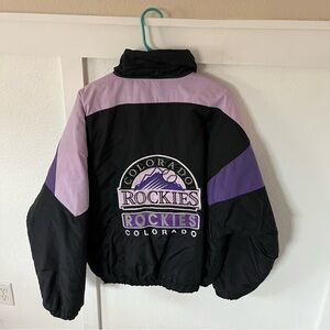 Colorado Rockies Vintage Men's Large Puffer Windbreaker Jacket.